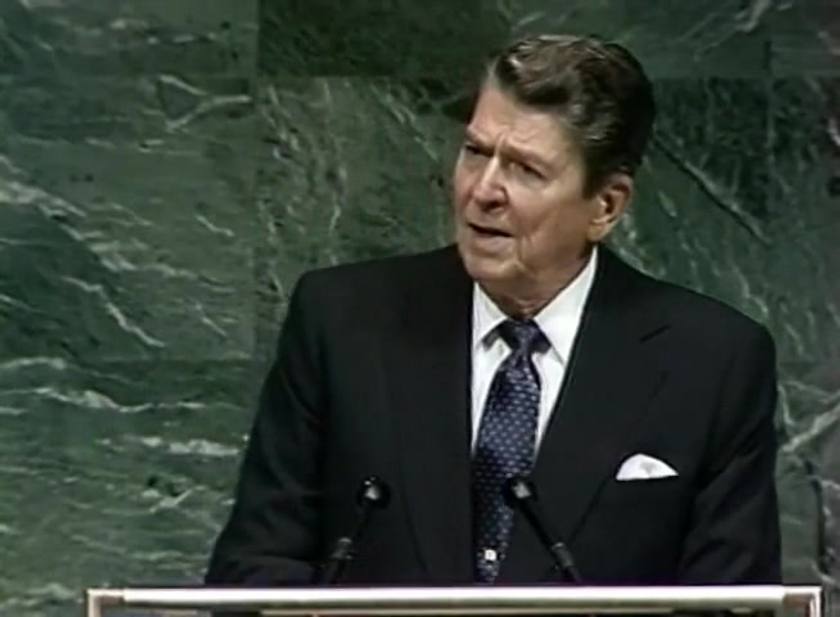 Ronald Reagan at the lectern of the United Nations General Assembly, 1987